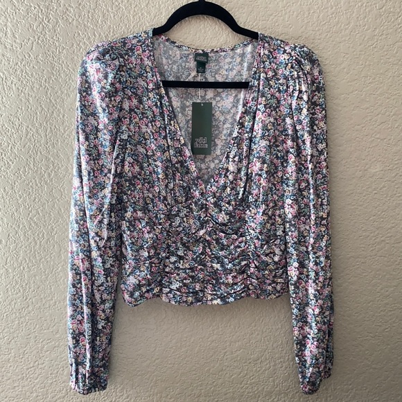 wild fable Tops - NWT Wild Fable Cropped Floral Long Sleeve Cinched Front Shirt/Blouse